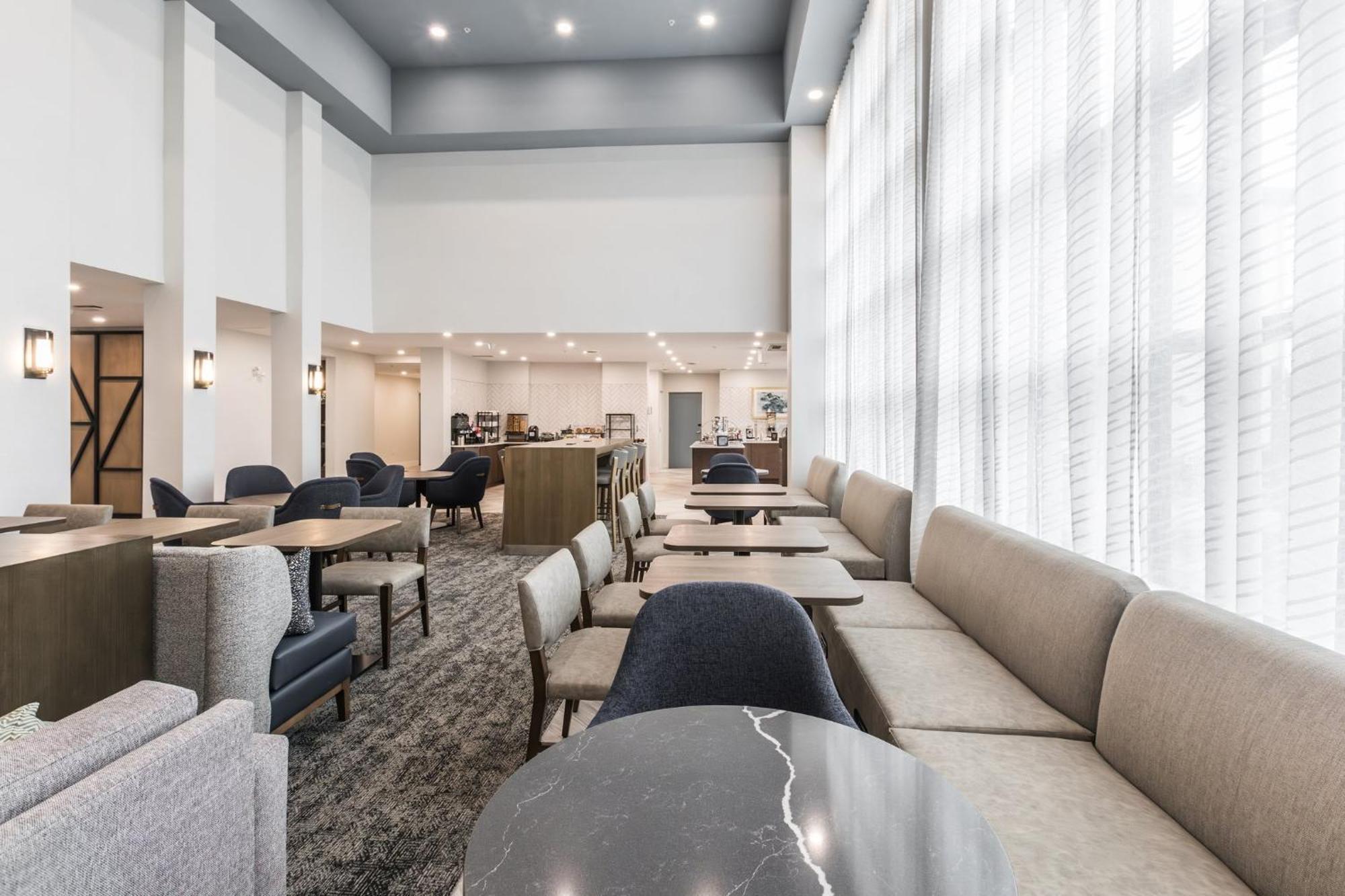 Staybridge Suites - Dawson Creek By Ihg Bagian luar foto