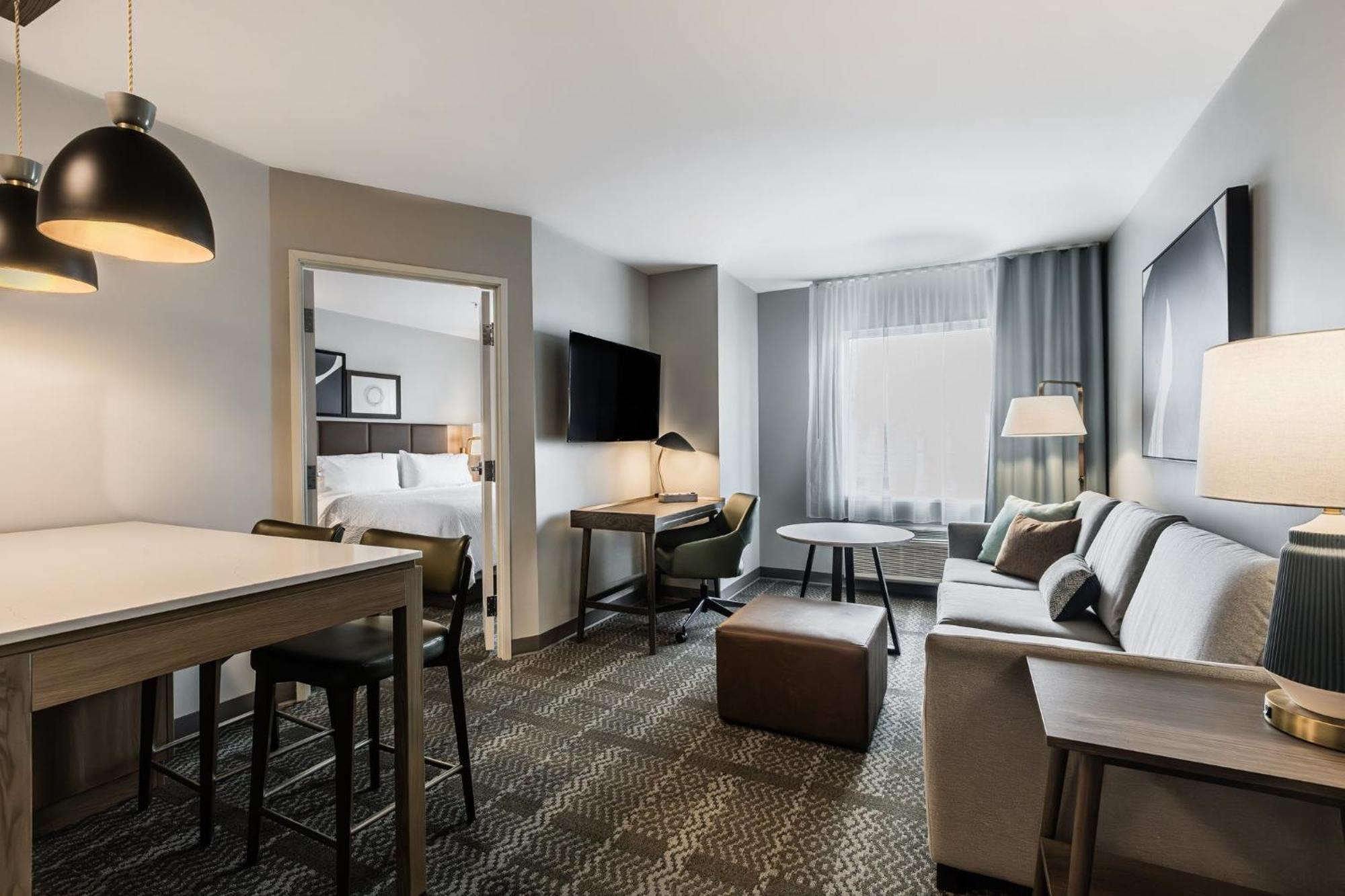 Staybridge Suites - Dawson Creek By Ihg Bagian luar foto