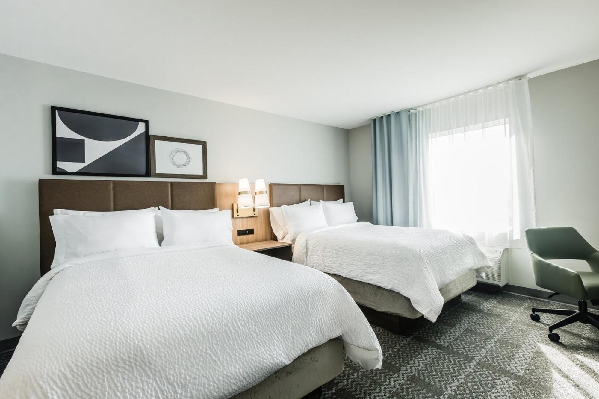 Staybridge Suites - Dawson Creek By Ihg Bagian luar foto
