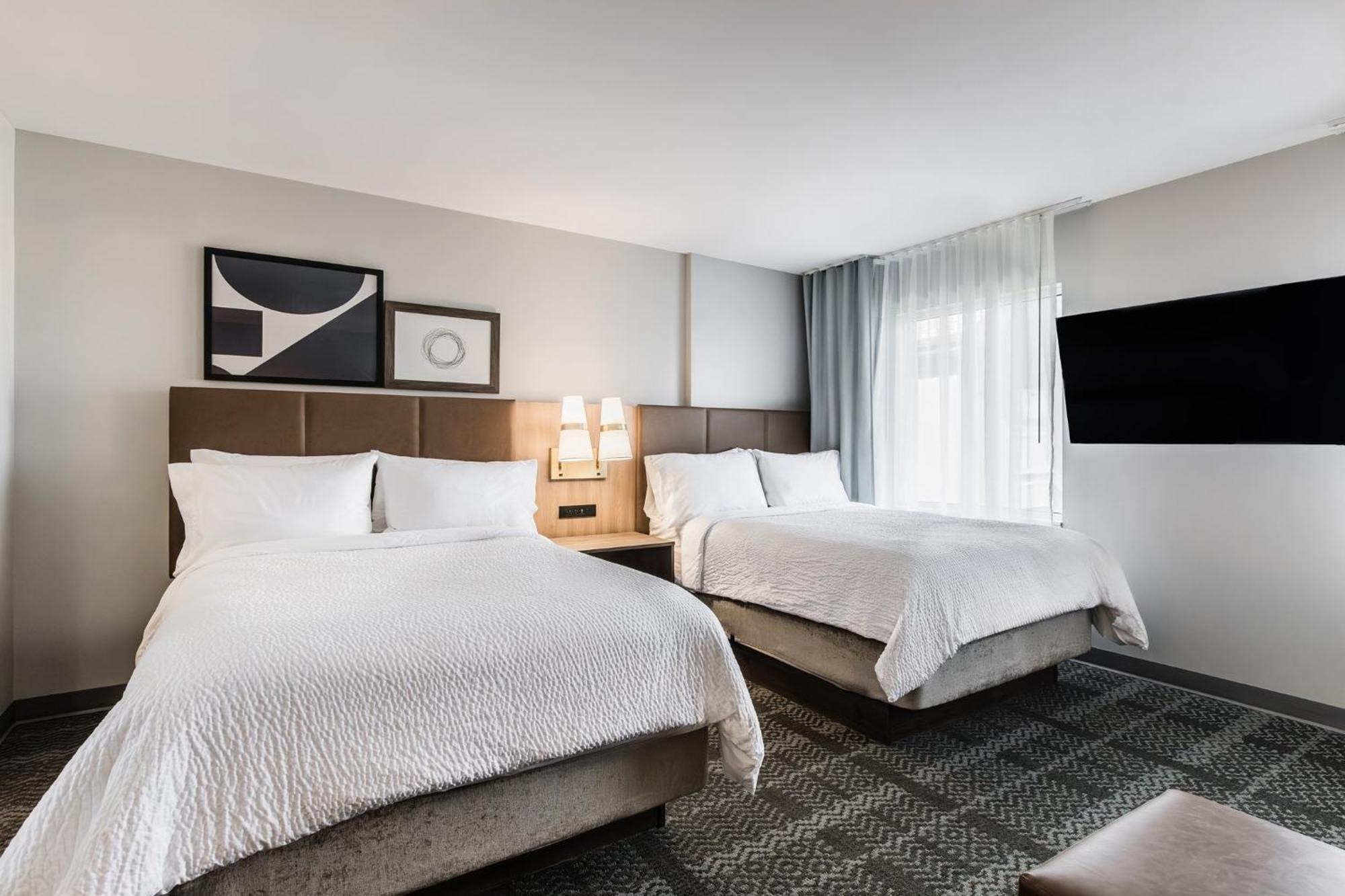 Staybridge Suites - Dawson Creek By Ihg Bagian luar foto